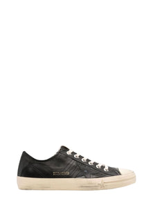 GOLDEN GOOSE | V-Star Black Leather Sneaker