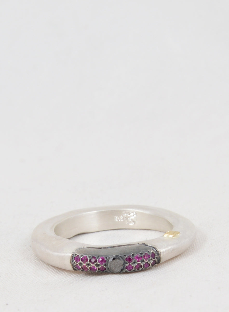 ROSA MARIA | Sapho Ring with Ruby and Black Diamonds – Joan Shepp