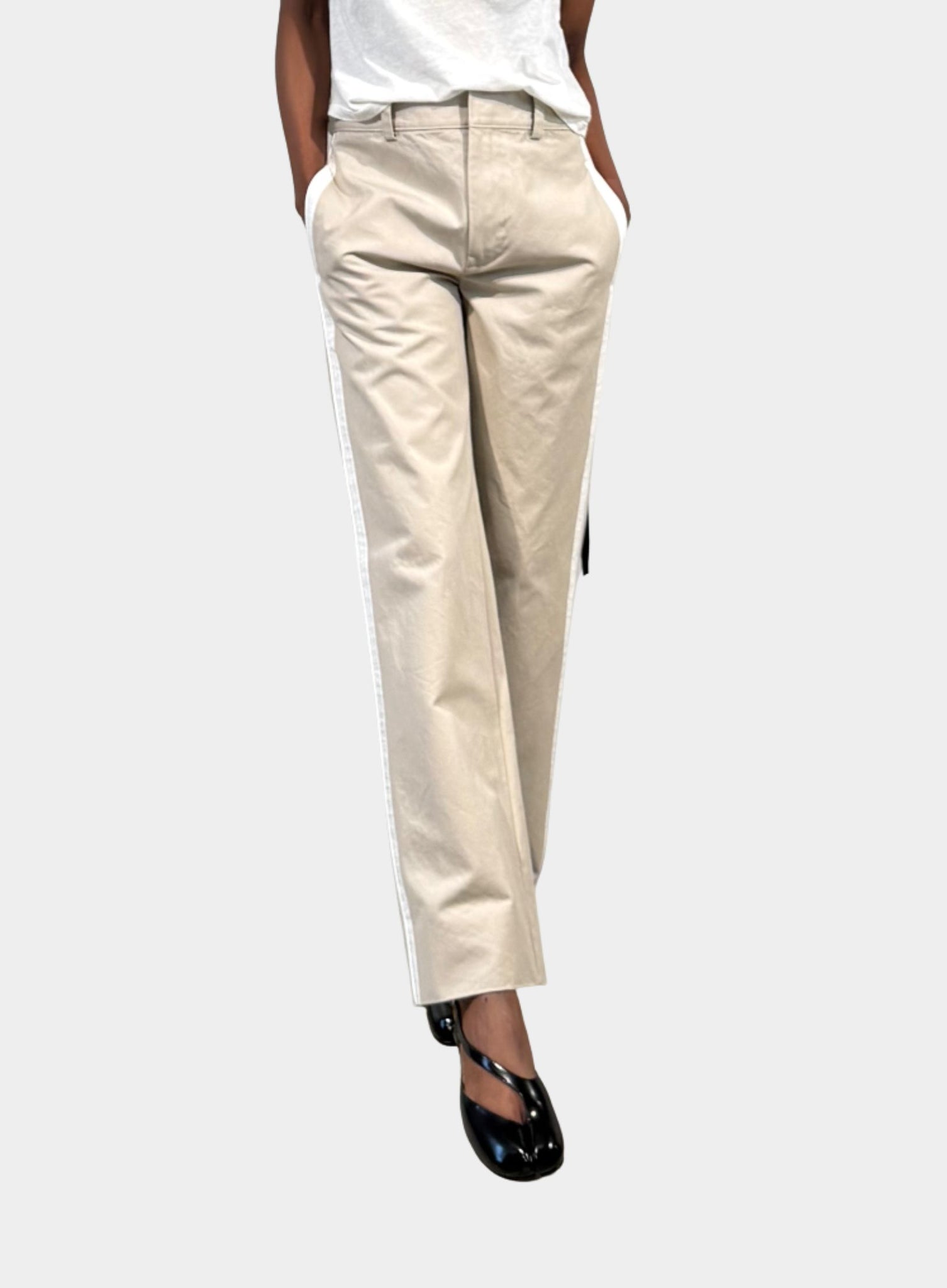 ANN DEMEULEMEESTER | Fera Straight Leg Cropped Trousers Oyster 