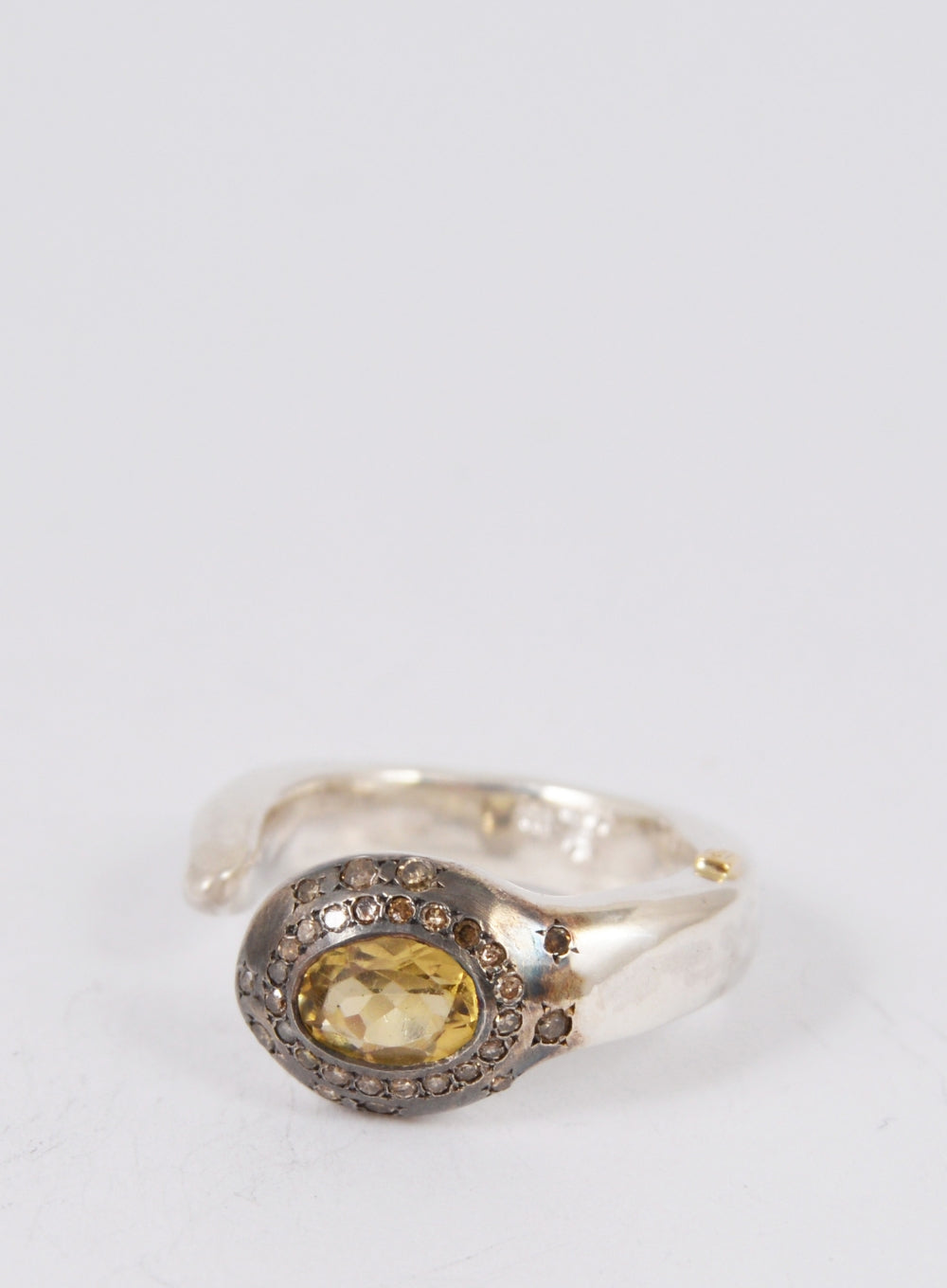 ROSA MARIA | Tevis Ring with Beer Quartz and Cognac Diamonds