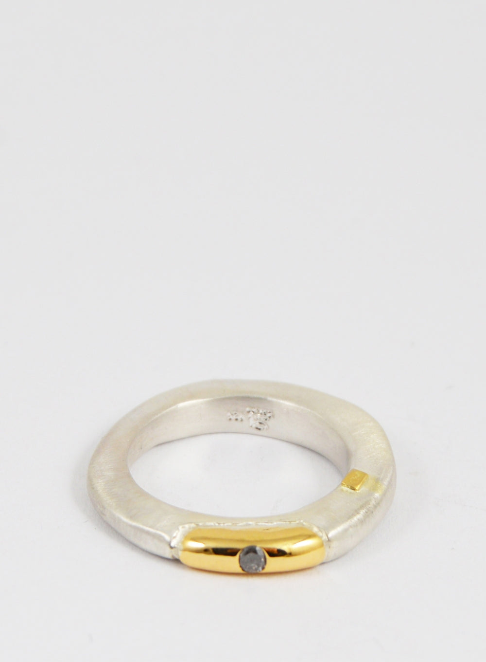 ROSA MARIA | Sapho Ring with Yellow Gold and Black Diamond