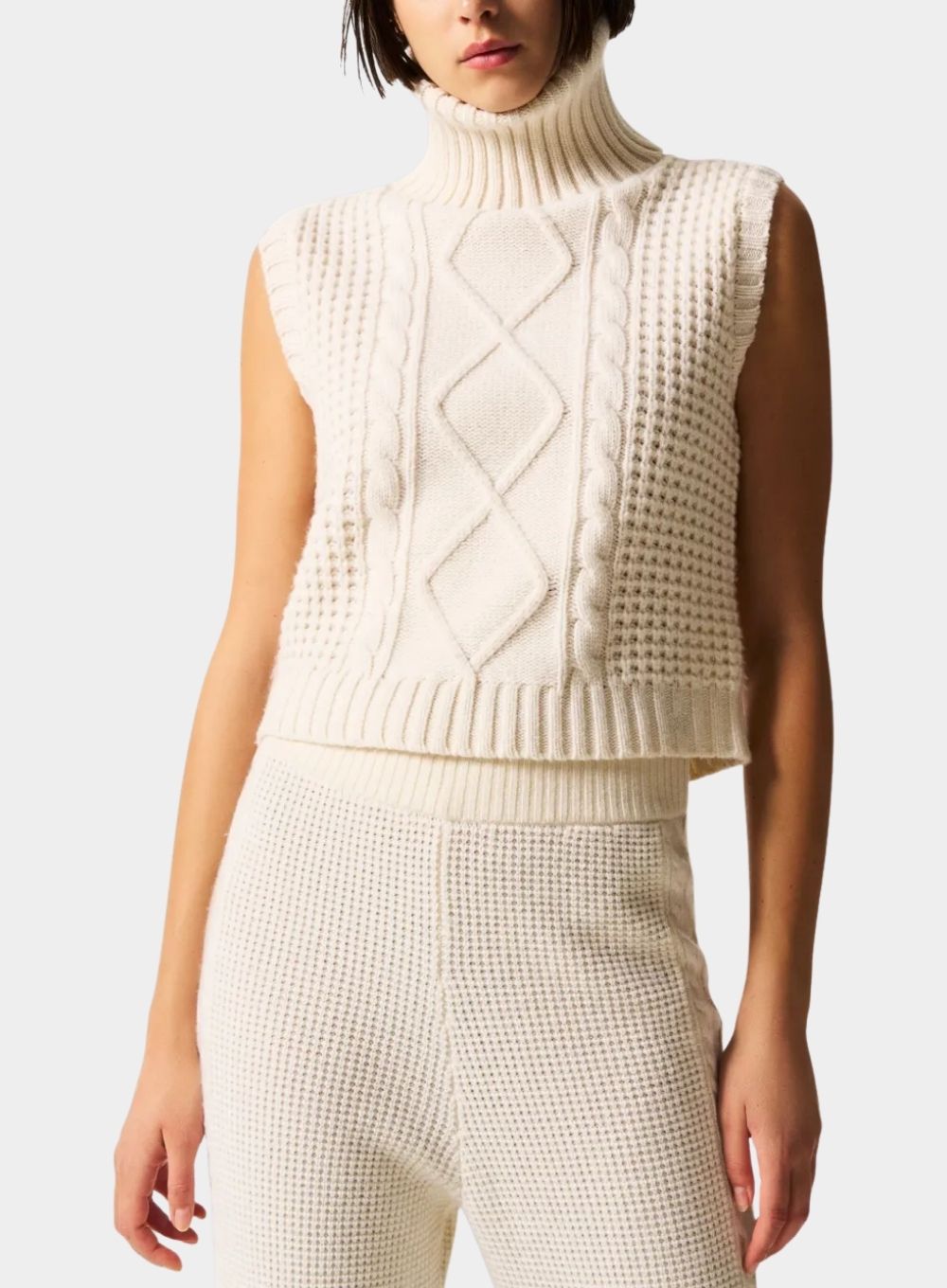 A PERFECT MOMENT | Crystal Tank Top