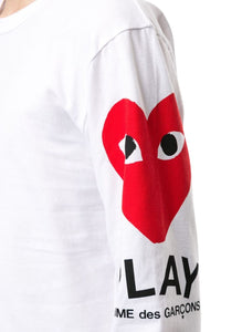 COMME DES GARÇONS PLAY | Men's Graphic Heart Sleeves T-Shirt